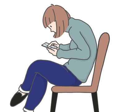 その首のしわは姿勢が原因!?