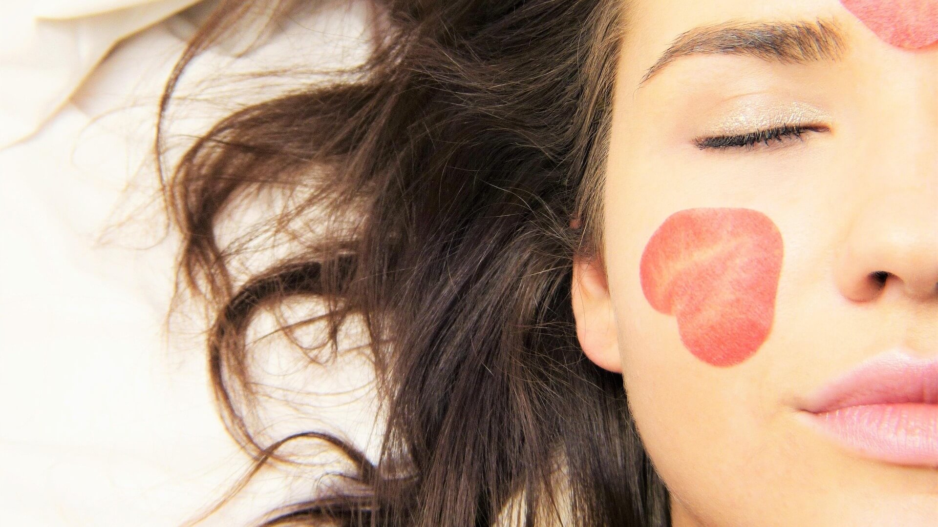 サウナ女子急増中！その秘密は美肌効果にあり