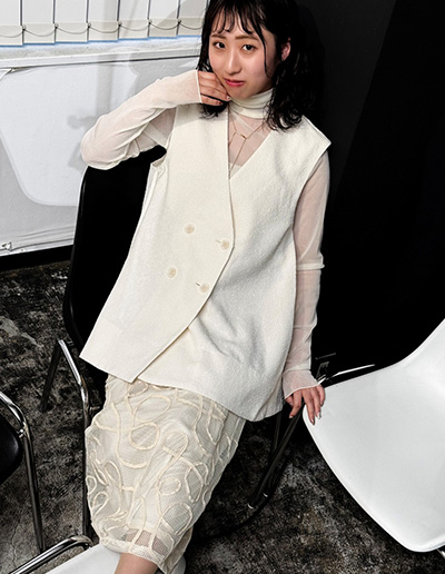 春はホワイトレイヤードが正解！